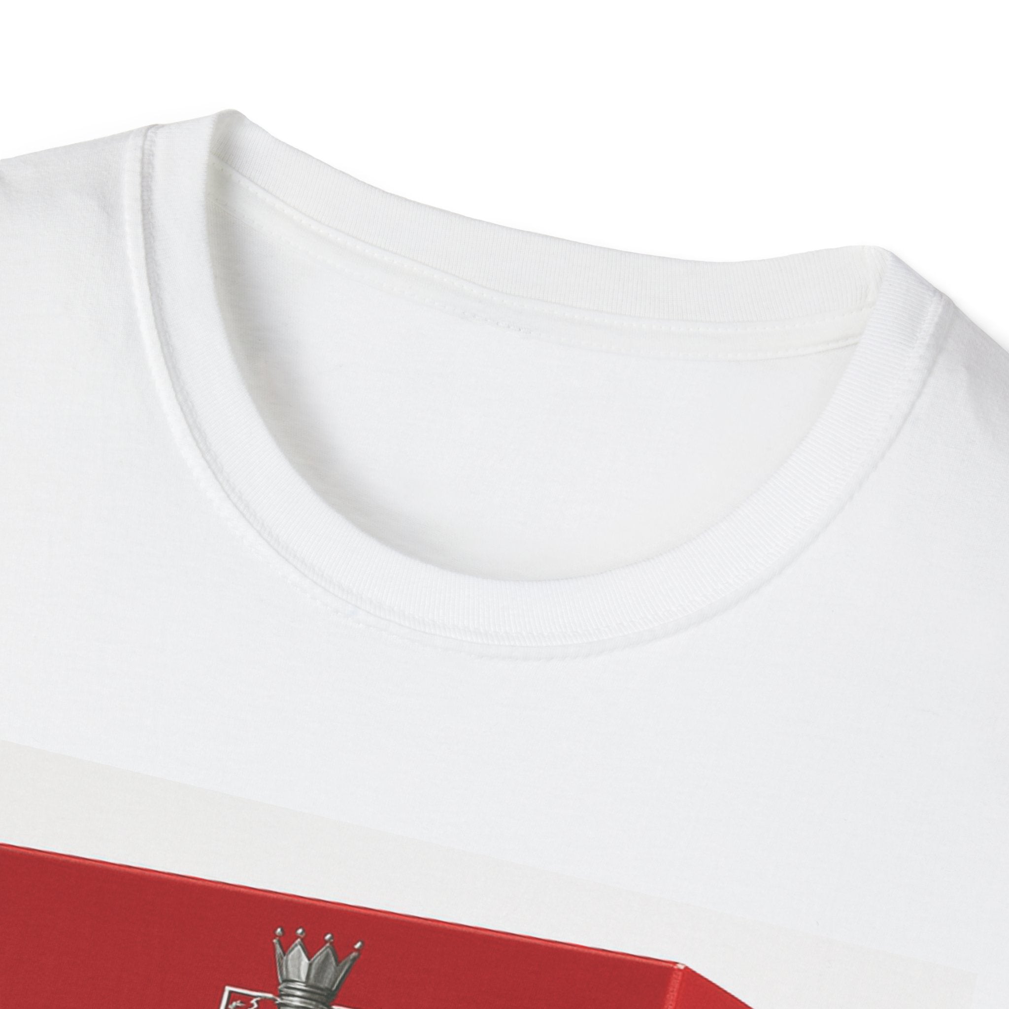 nan — t-shirt, detail close-up