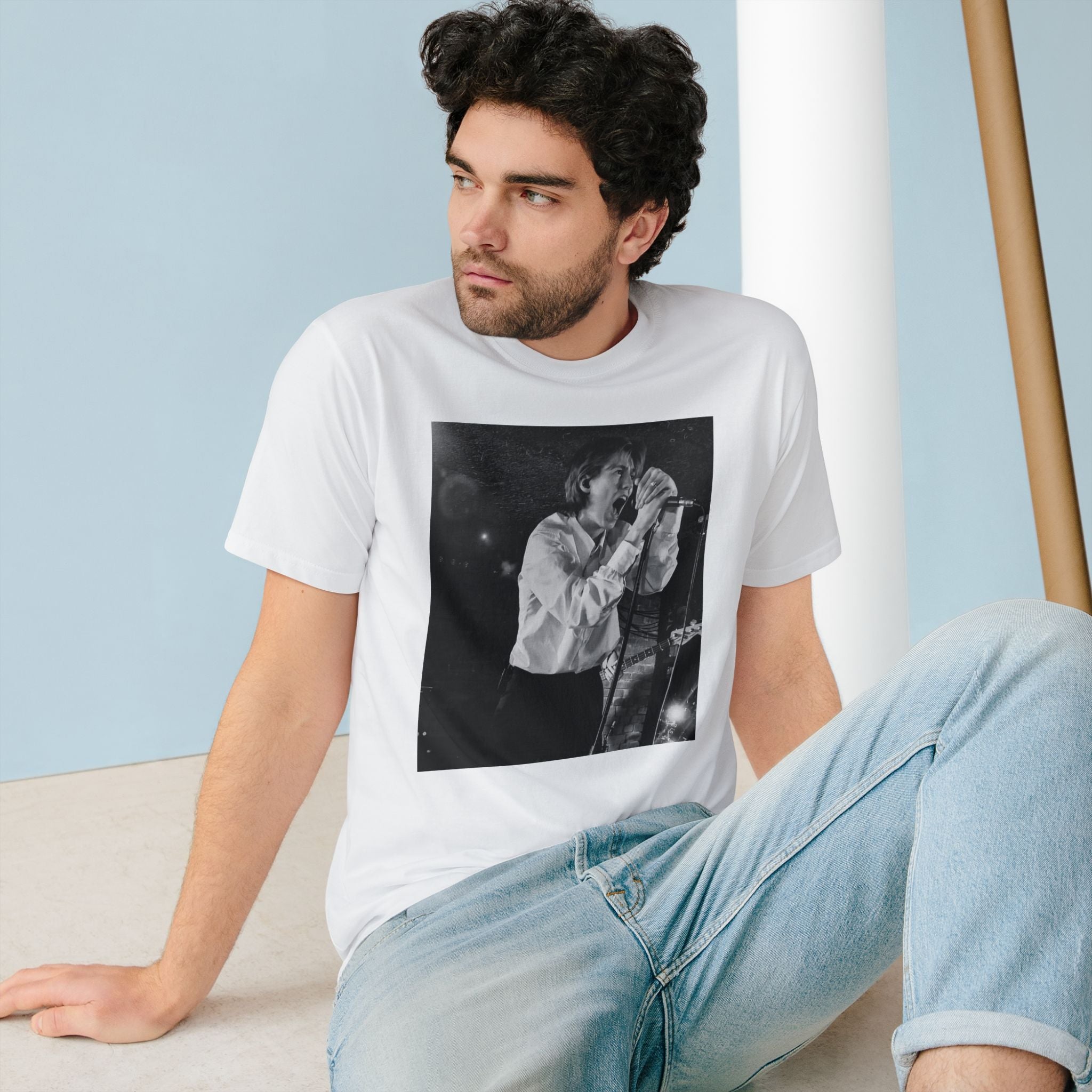 Organic T-shirt - Veronika Douglas Whispering Sons Intimate Concert Photography | LZP Tees